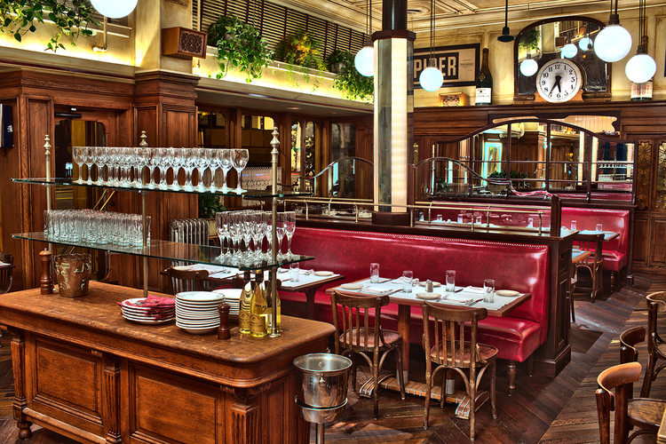 Le Diplomate DC Washington private dining, rehearsal dinners