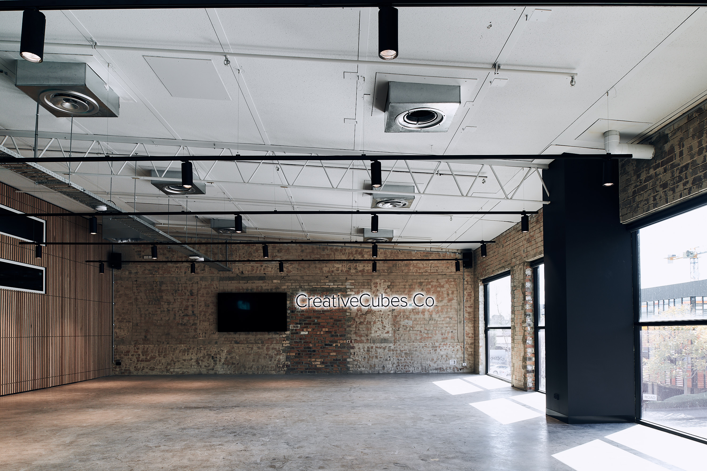 MicDrop Hawthorn Hawthorn private dining, rehearsal dinners & banquet