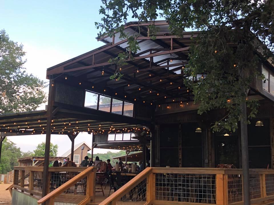 Dog & Pony Grill Boerne private dining, rehearsal dinners & banquet