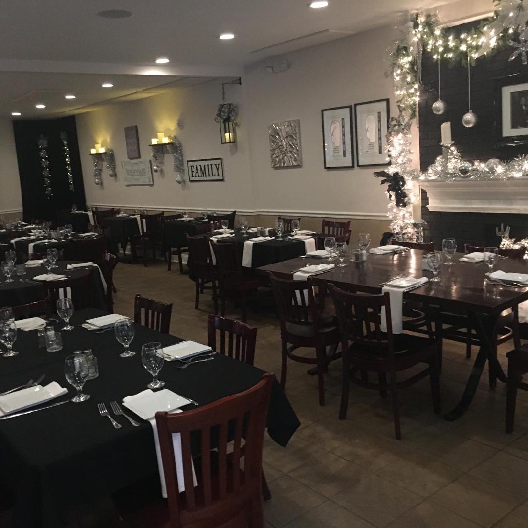 Diamond's Hamilton private dining, rehearsal dinners & banquet halls