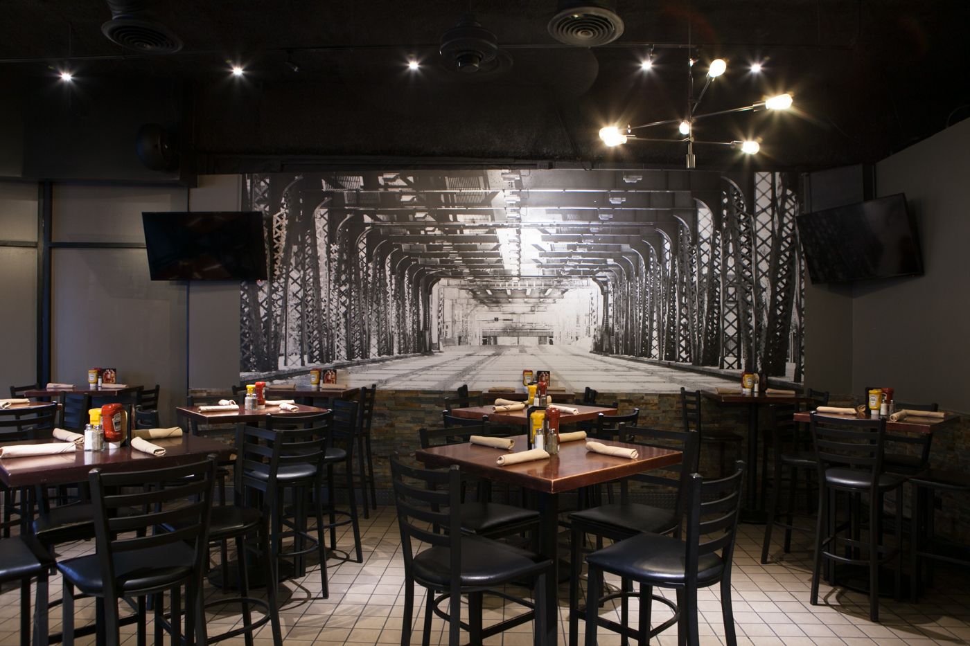 Franklin Tap - Chicago private dining, rehearsal dinners & banquet