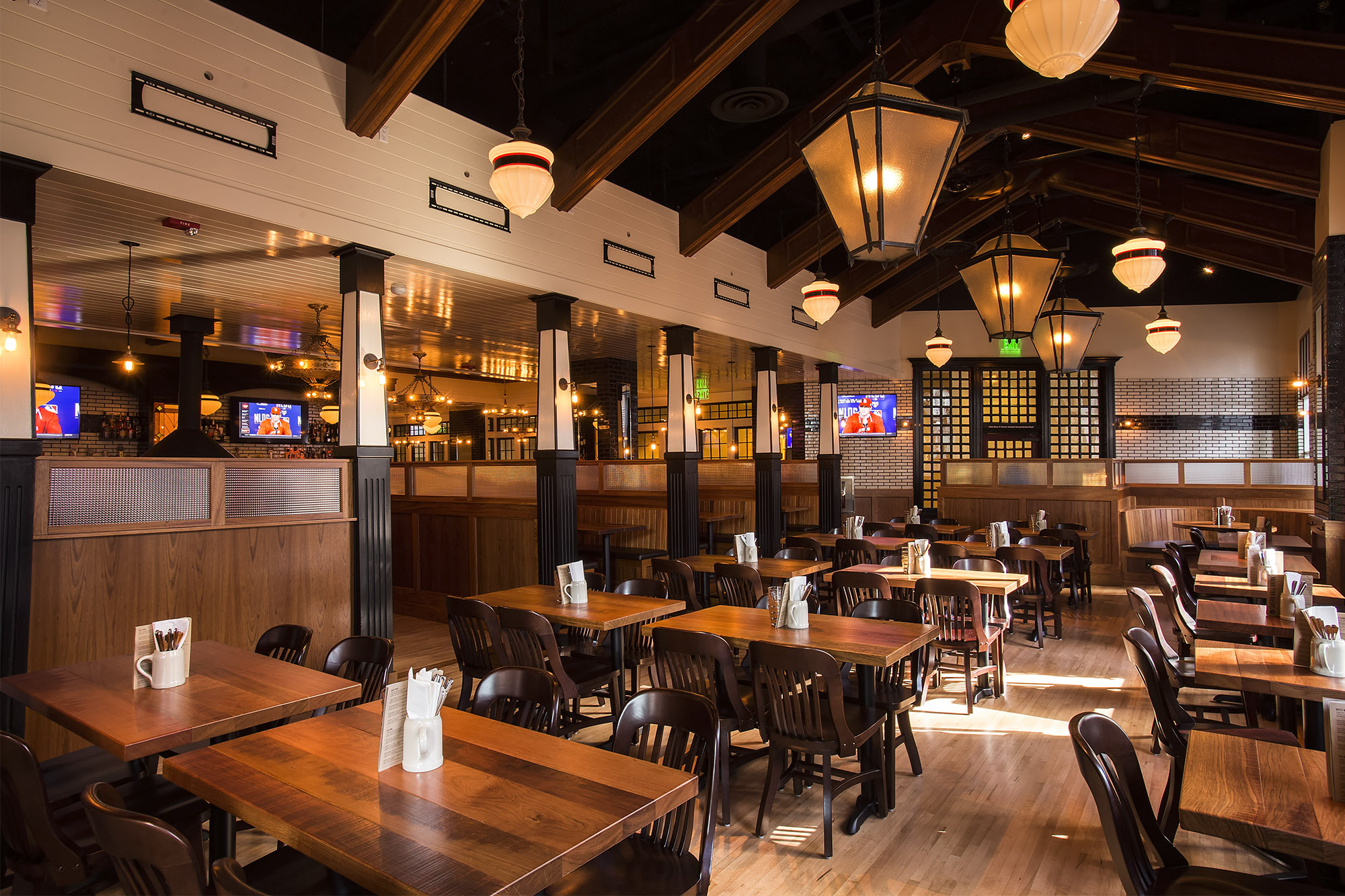 Tavern Hall Bellevue private dining, rehearsal dinners & banquet