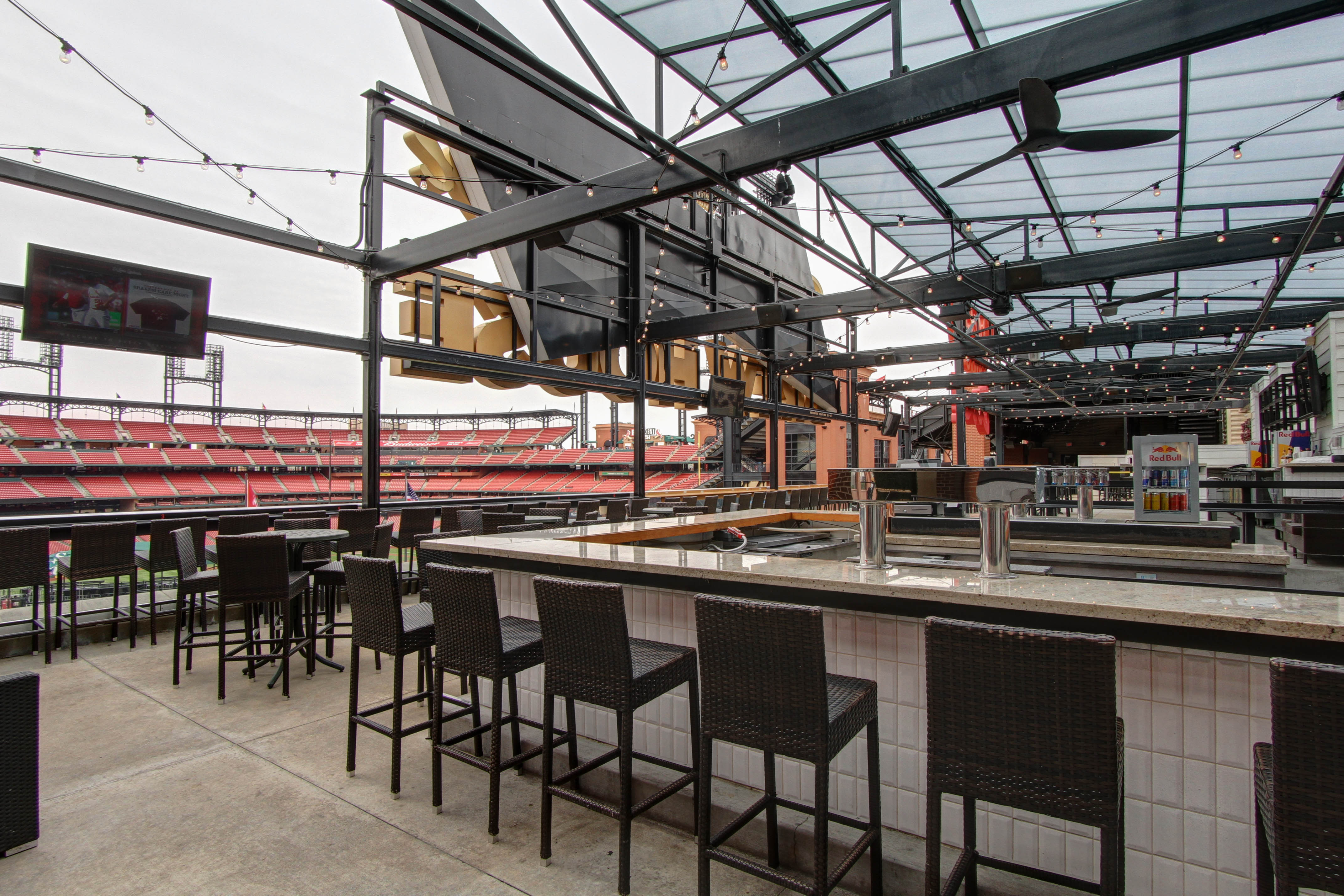 Budweiser Brew House St. Louis private dining, rehearsal dinners