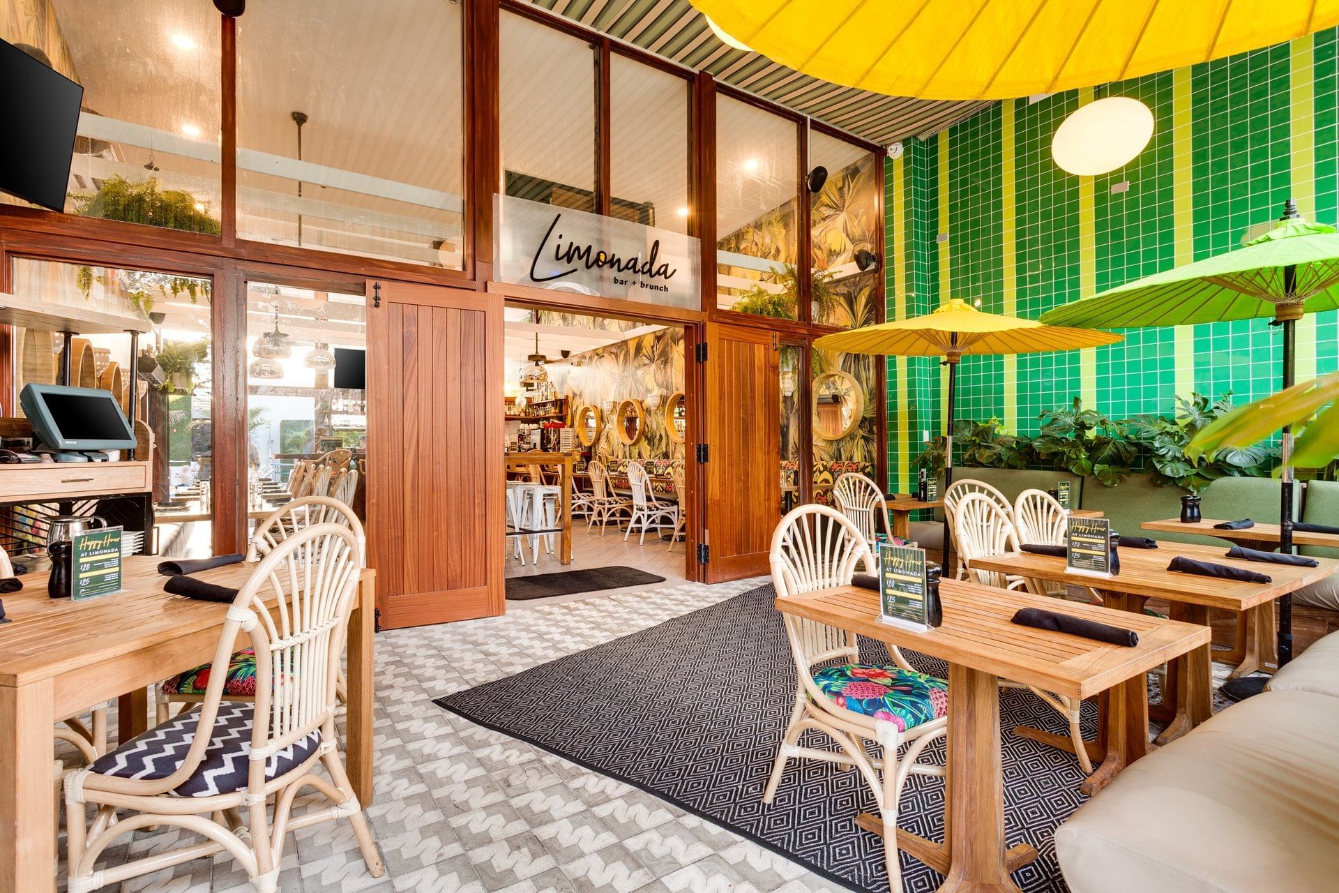 Limonada Bar + Brunch Miami Beach private dining, rehearsal dinners