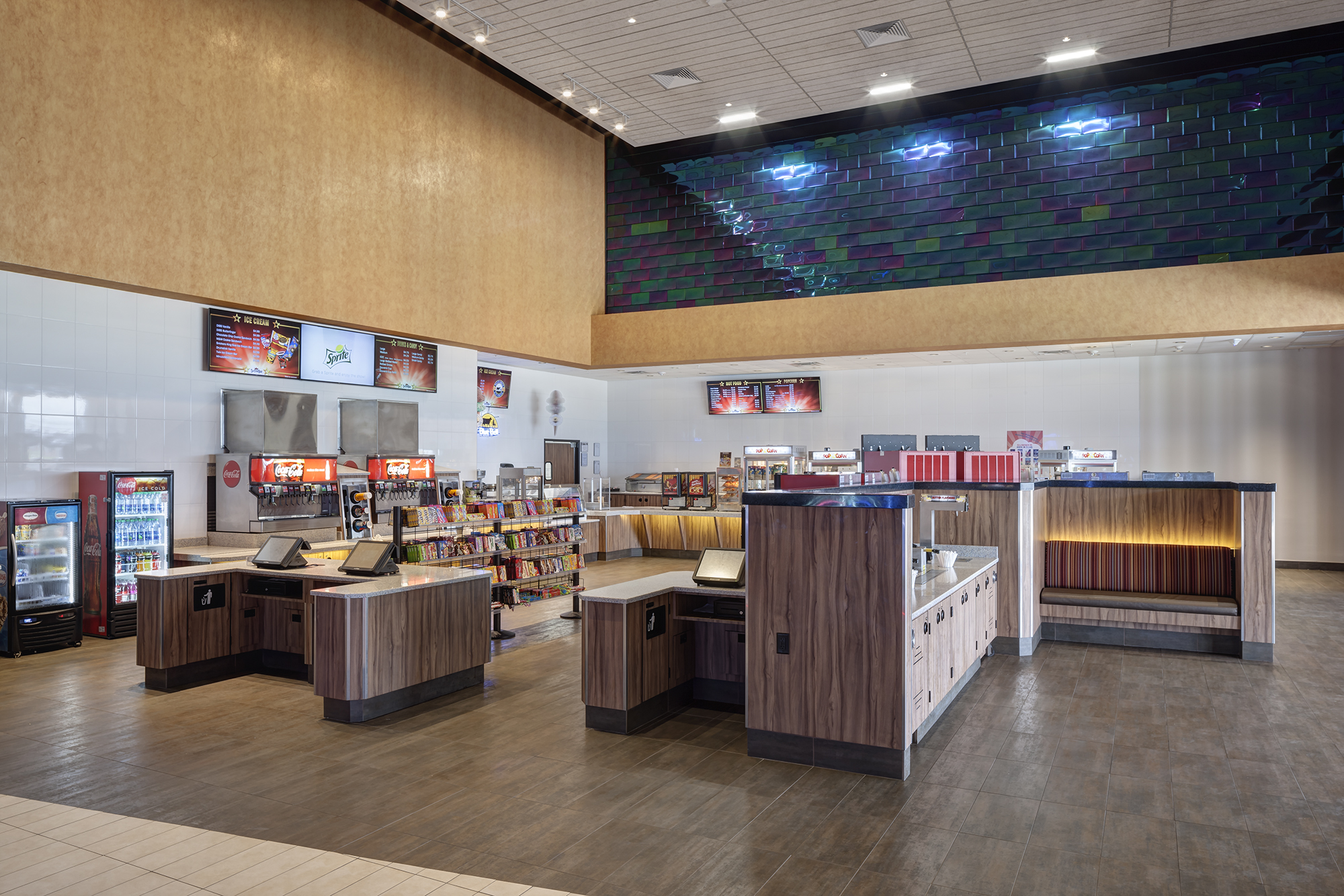 Liberty Lakes Houston private dining, rehearsal dinners