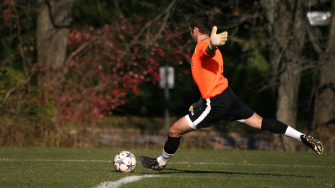 Junior goalkeeper Bobby Rosato recovers from a stress fracture in his arm while sophomore Dan Scheck has started both games for Temple (0-1-1). ( ABI REIMOLD / TTN FILE PHOTO ) Junior goalkeeper Bobby Rosato recovers from a stress fracture in his arm while sophomore Dan Scheck has started both games for Temple (0-1-1). ( ABI REIMOLD / TTN FILE PHOTO )