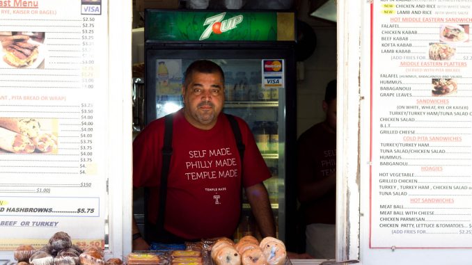 American menu options are popular at Ali’s. | Luis Fernando Rodriguez TTN American menu options are popular at Ali’s. | Luis Fernando Rodriguez TTN