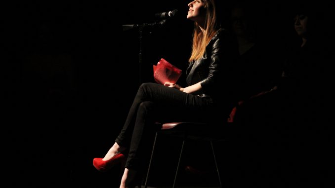 El Faust, a performer in The Vagina Monologues, reads a monologue about a female laywer-turned-sex-worker in “Woman Who Like to Make Women Happy.” | Rob Dirienzo TTN El Faust, a performer in The Vagina Monologues, reads a monologue about a female laywer-turned-sex-worker in “Woman Who Like to Make Women Happy.” | Rob Dirienzo TTN