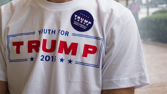 11-8_features_studentsfortrump_hojunyu-5