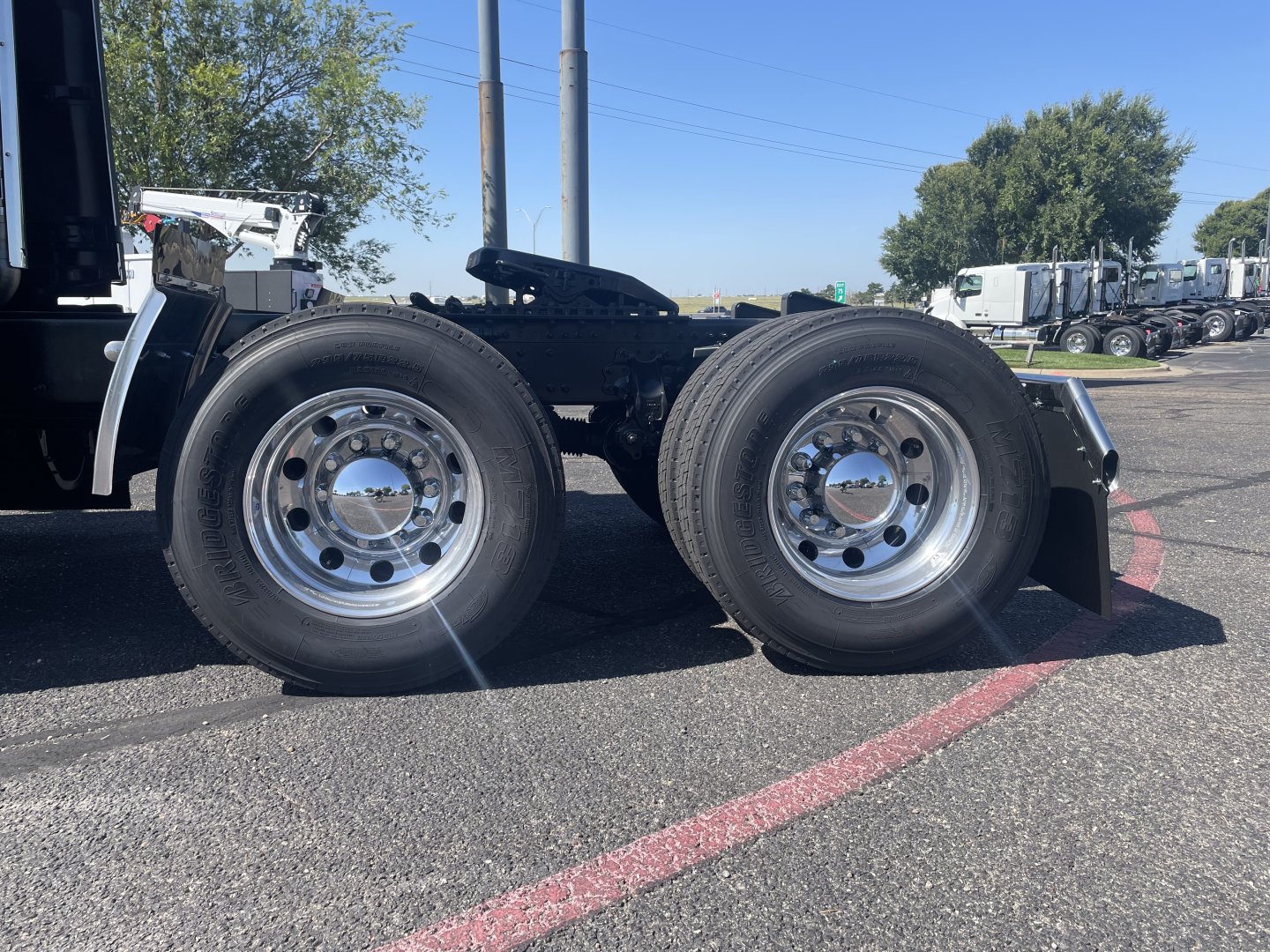 2026 Volvo VNL64T860
