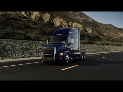 2026 Mack PR64T76H