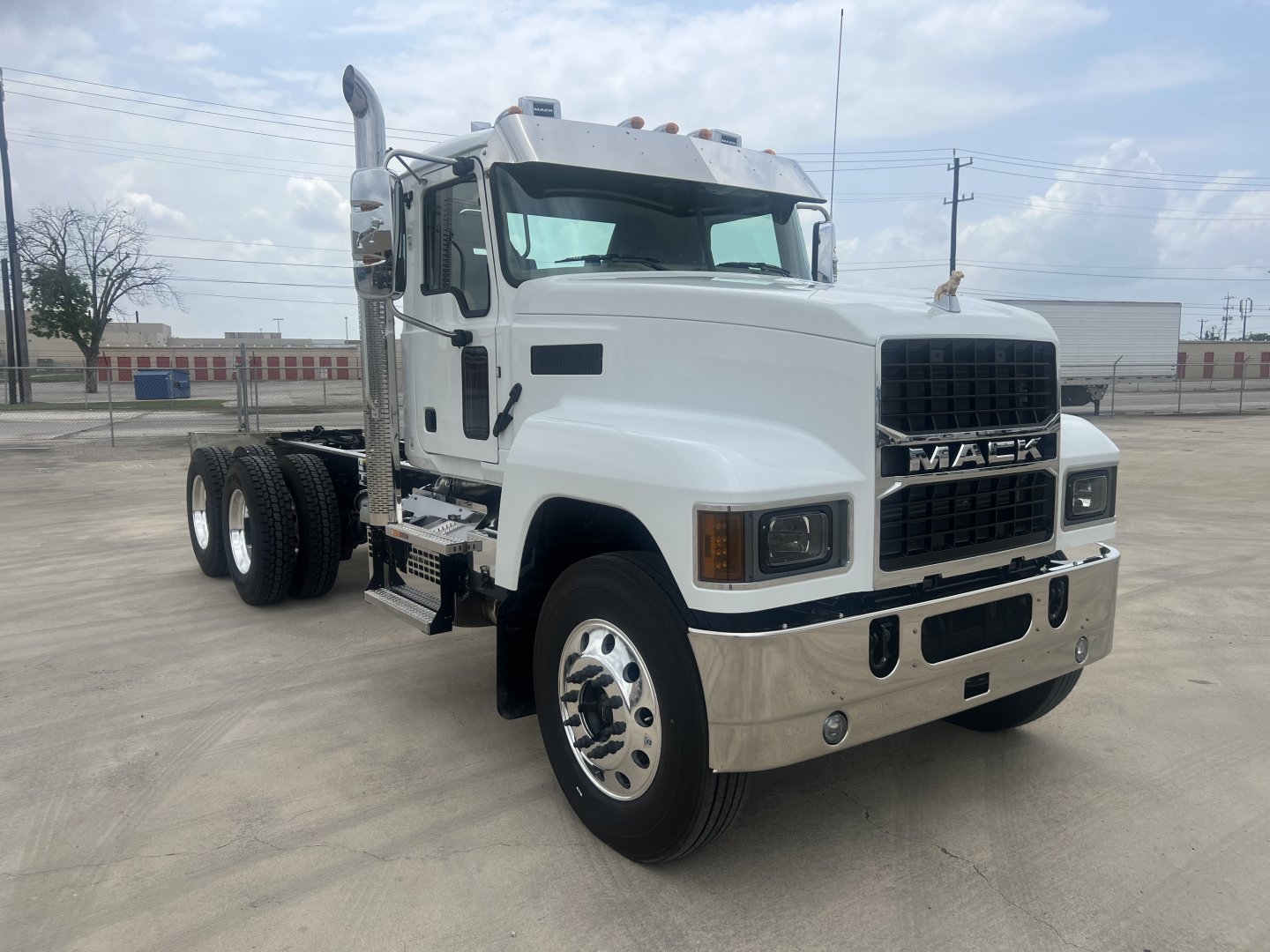2026 Mack PI64