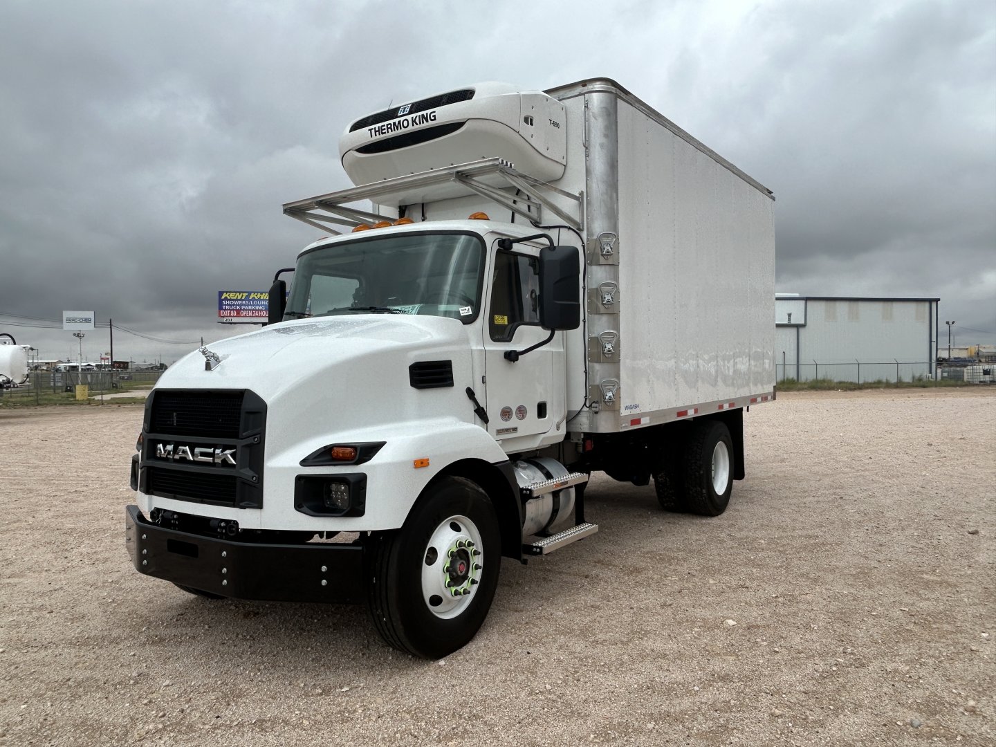 2026 Mack MD64