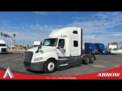 2022 International LT625