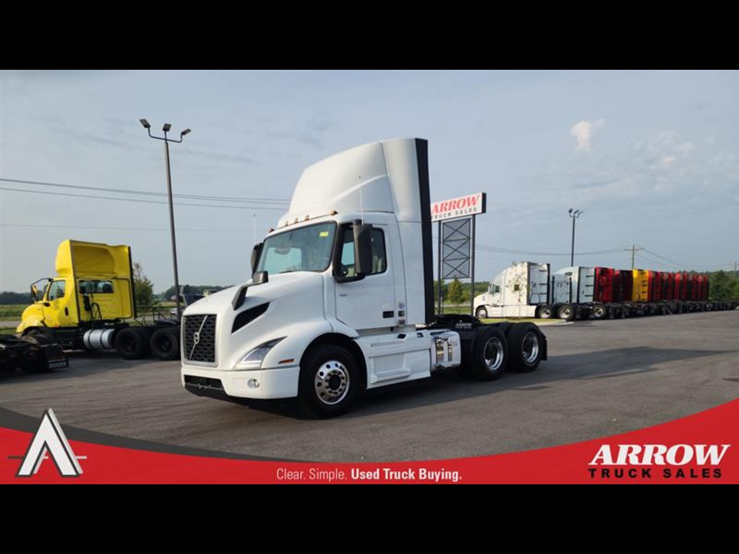 2021 Volvo VNR64T300