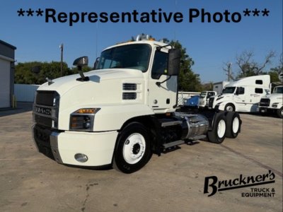 2021 Mack AN64T