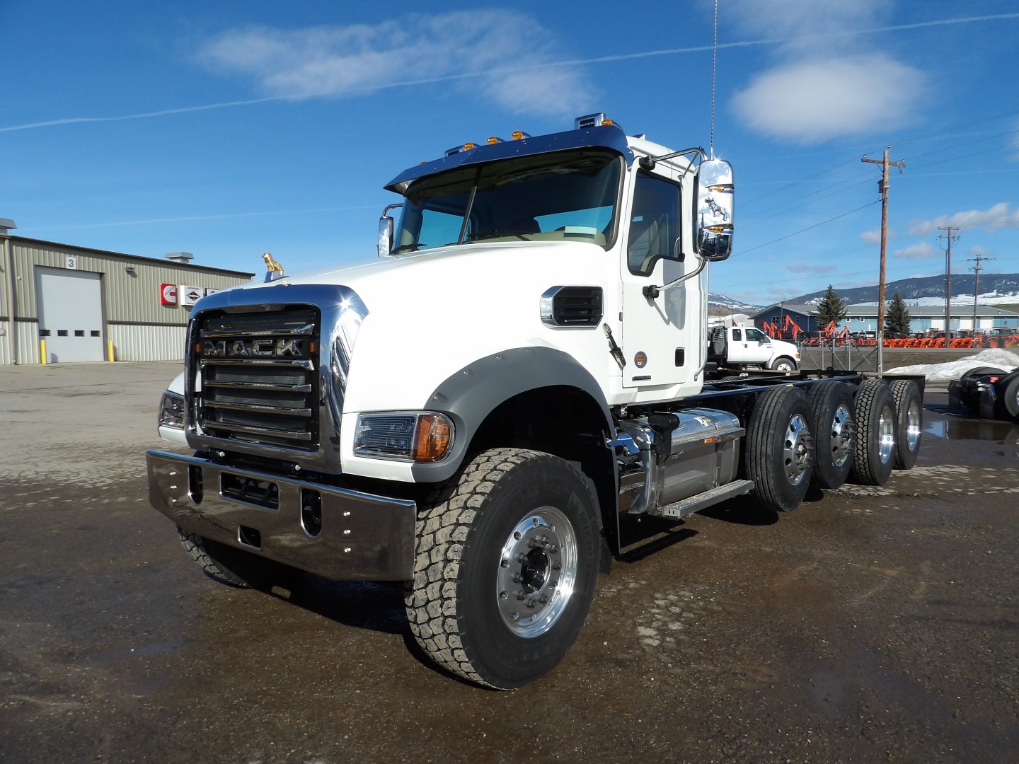 2025 Mack GR104F
