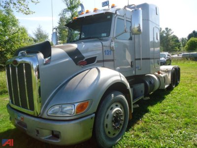 2014 Peterbilt 384 Sleeper