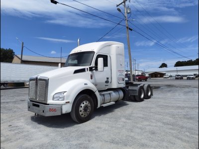 2024 Kenworth T880