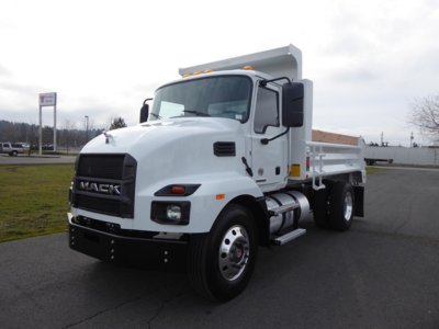 2025 Mack MD64