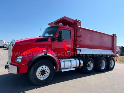 2019 Kenworth T880 Dump Truck