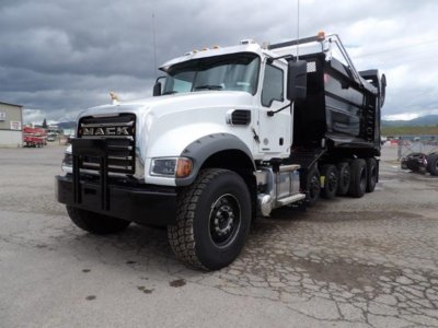 2024 Mack GR64F
