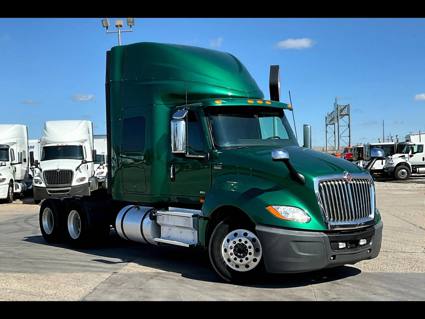 2021 INT LT625 6x4