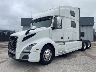 2023 Volvo VNL64T860