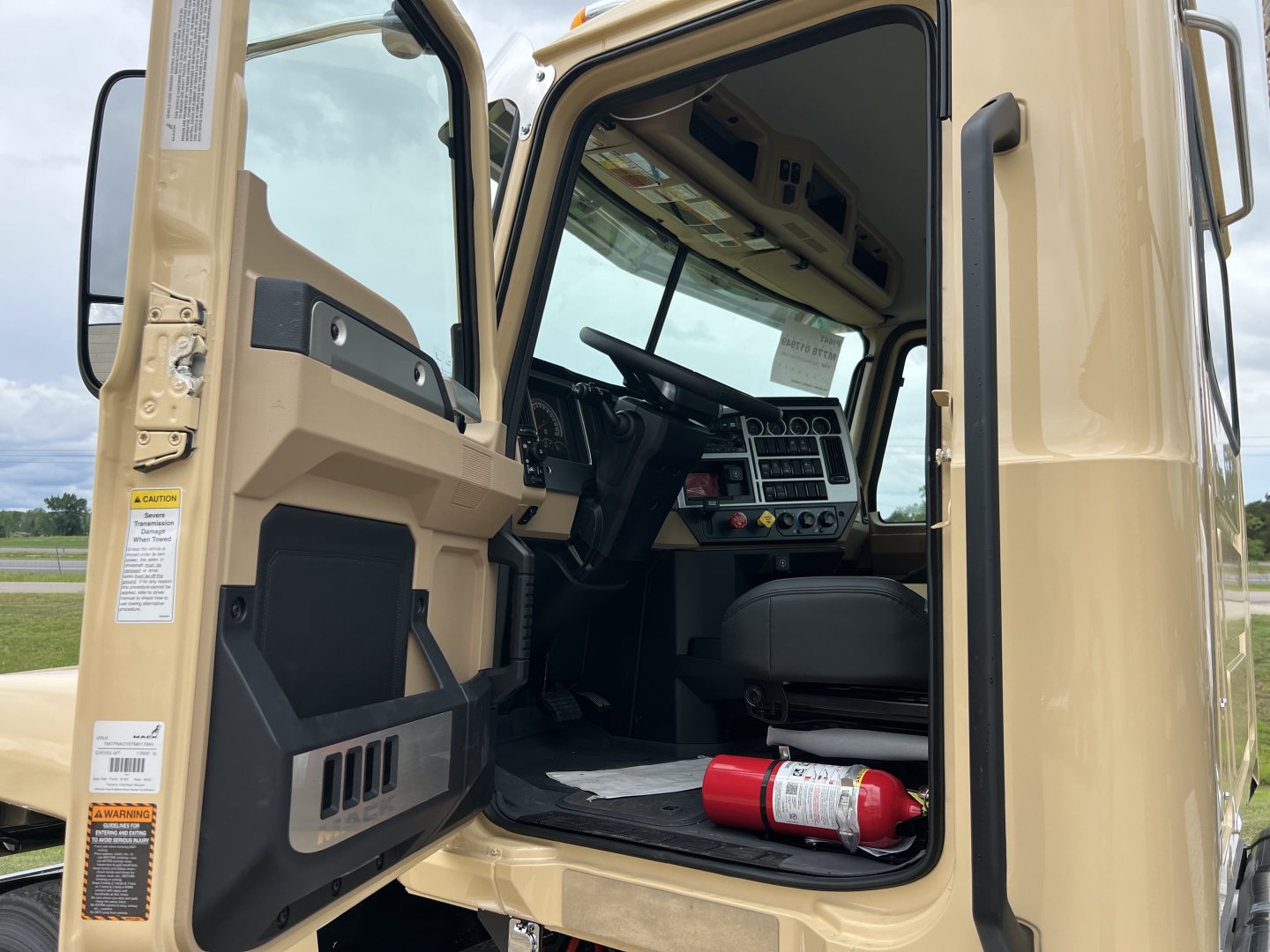 2026 Mack PI64T