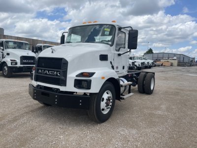 2026 Mack MD64
