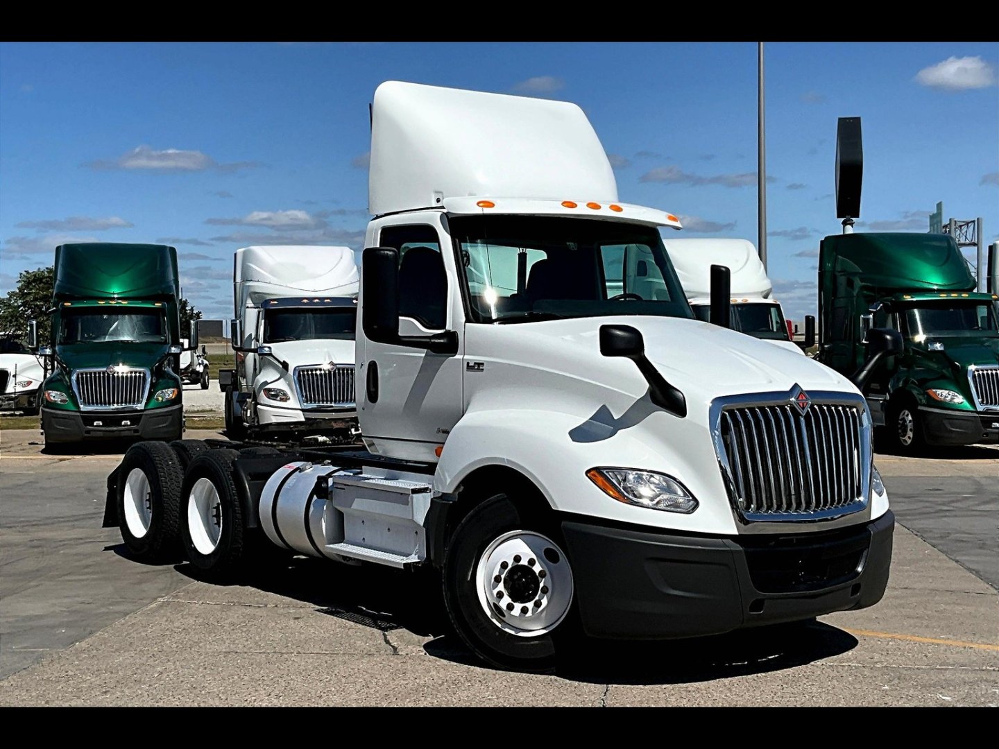2019 INT LT625 6x4