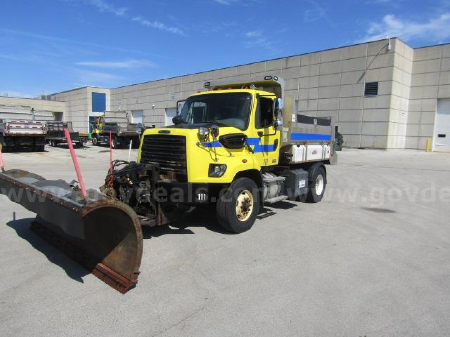 2016 Freightliner 108SD