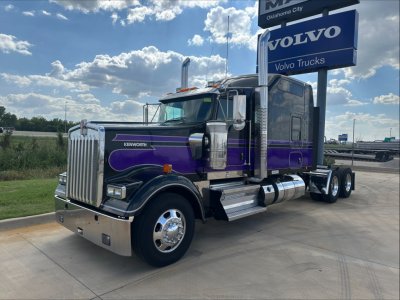 2020 Kenworth W900L