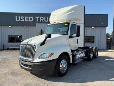 2020 International LT625