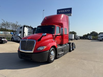 2022 International LT625