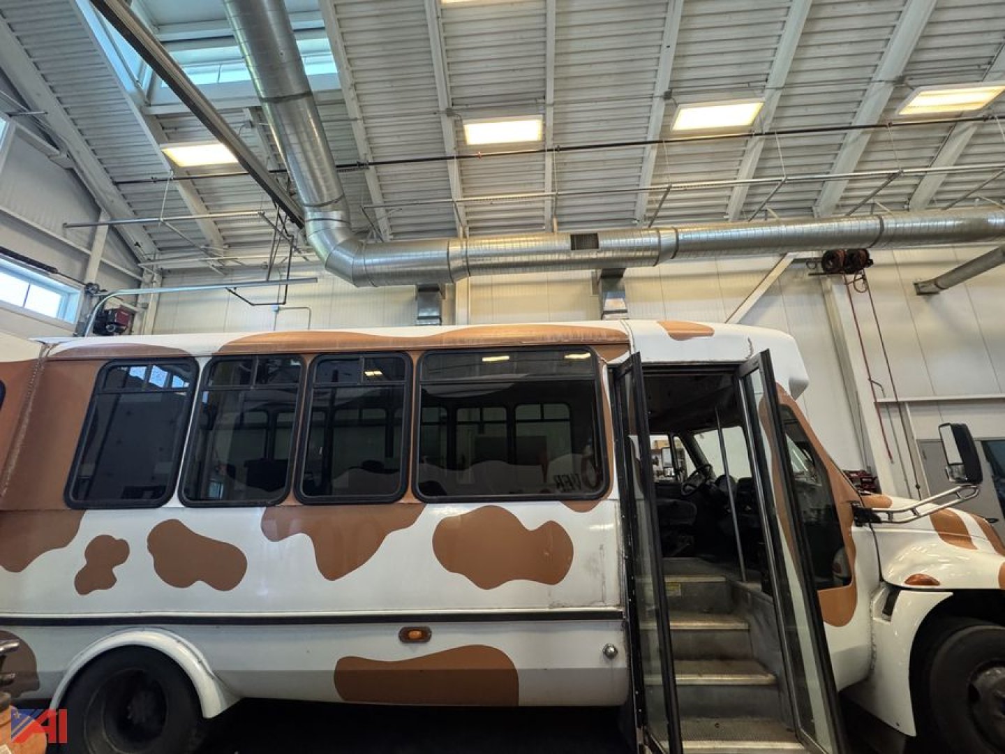 2013 IC Corporation 4300 Transit