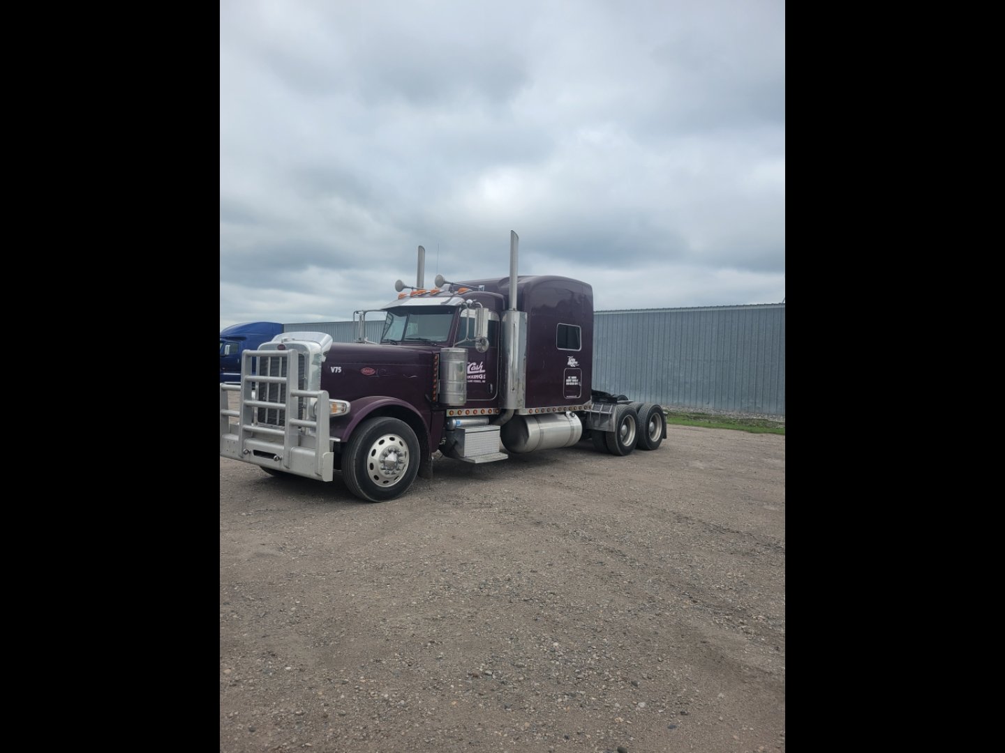 2015 Peterbilt 389