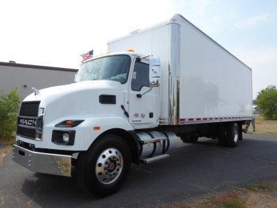 2025 Mack MD64