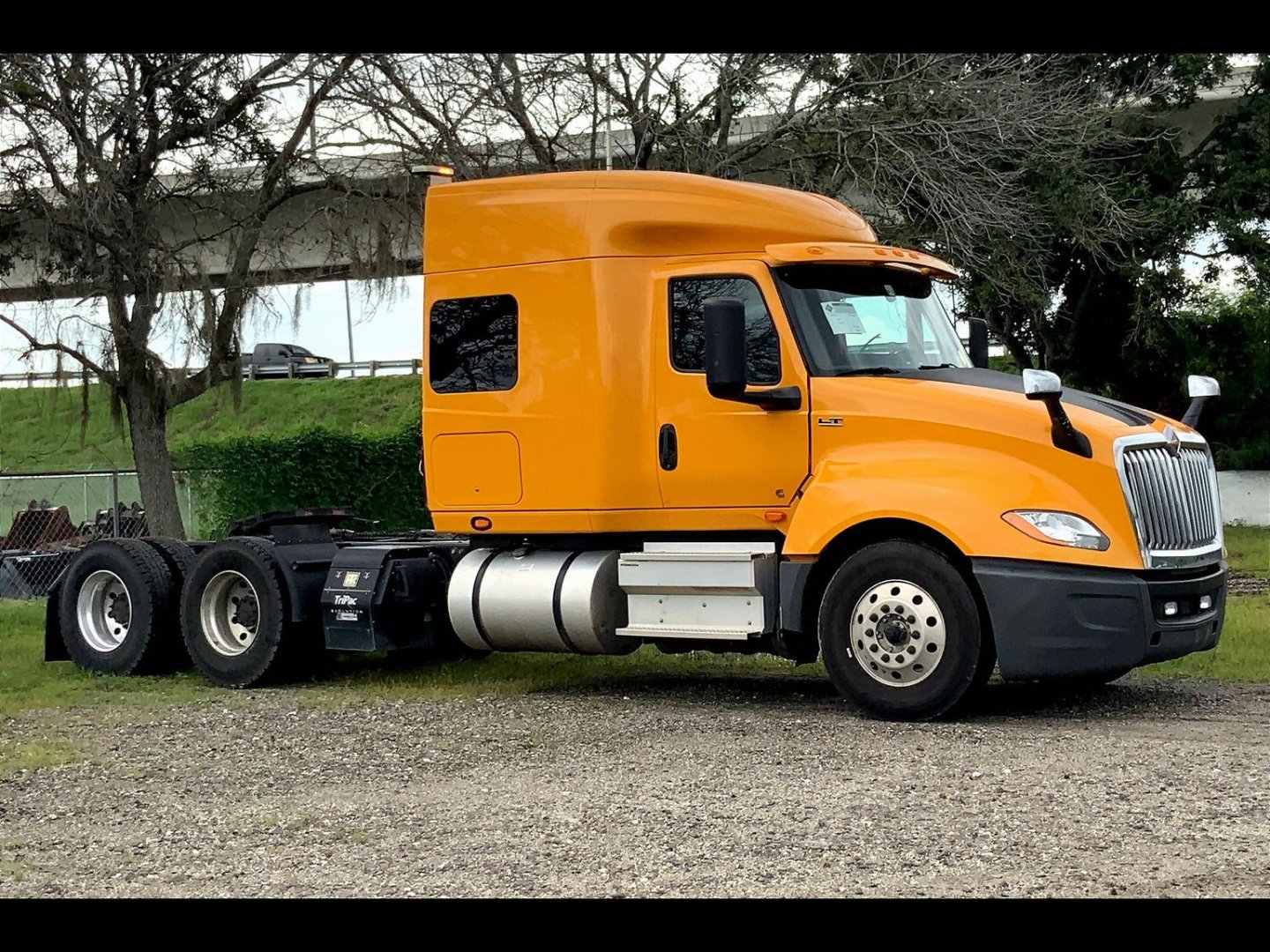 2022 INT LT625 6x4