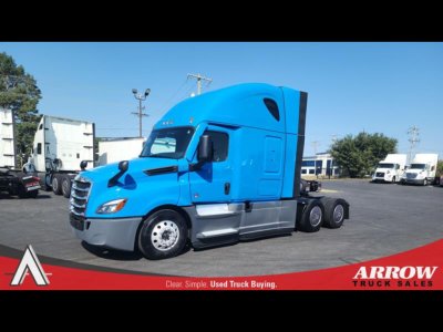 2022 Freightliner CA126
