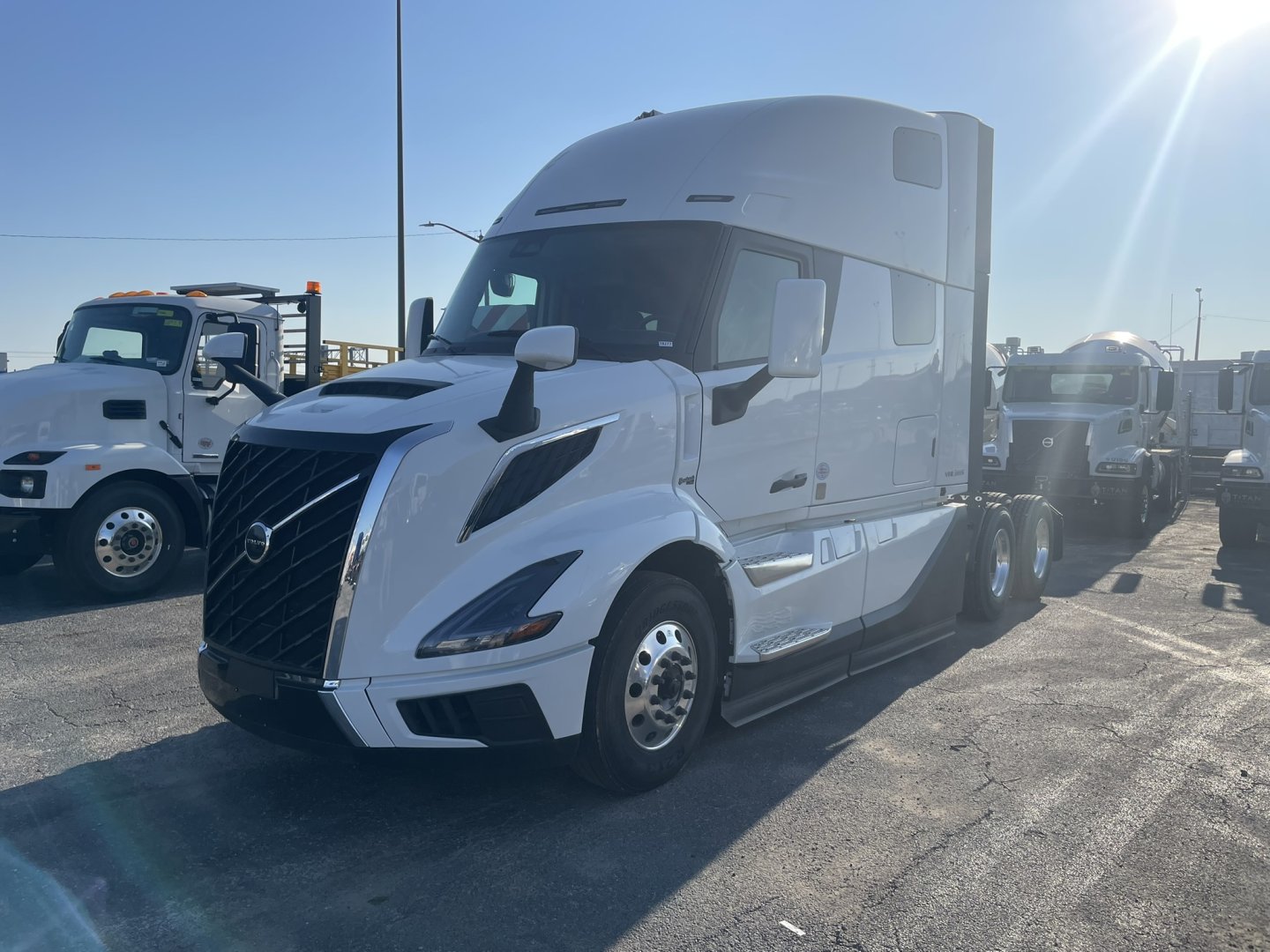 2026 Volvo VNL64T860