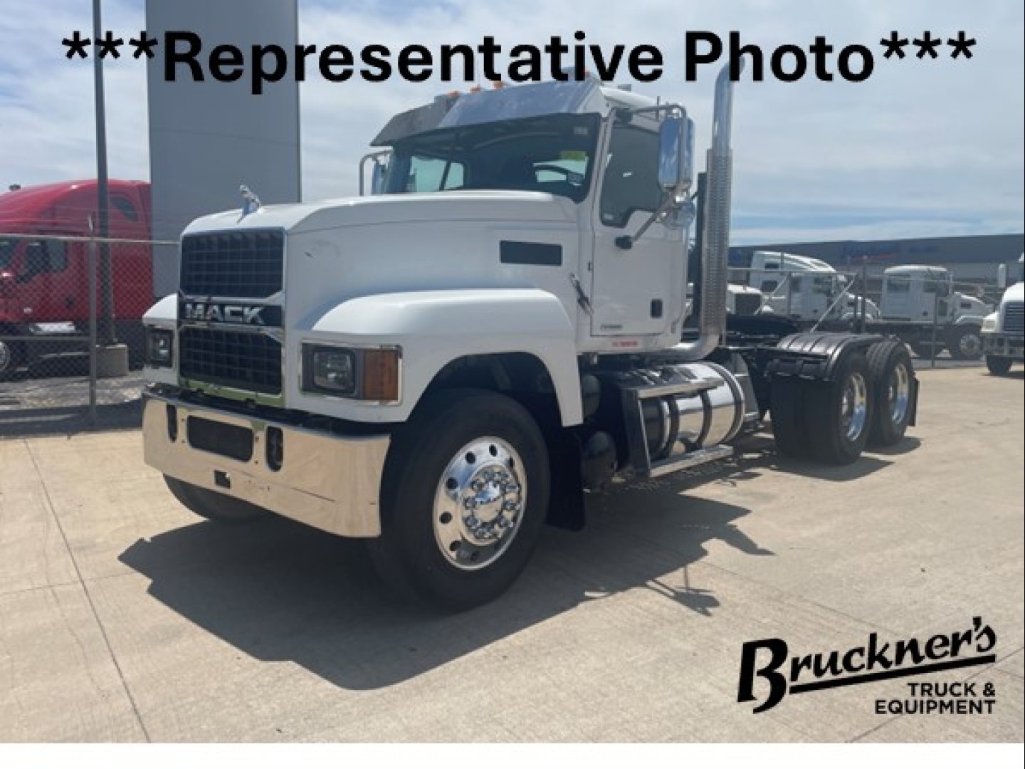 2021 Mack PI64T