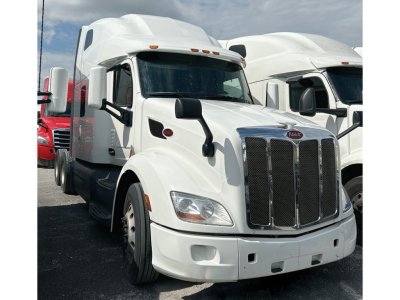 2022 Peterbilt 579