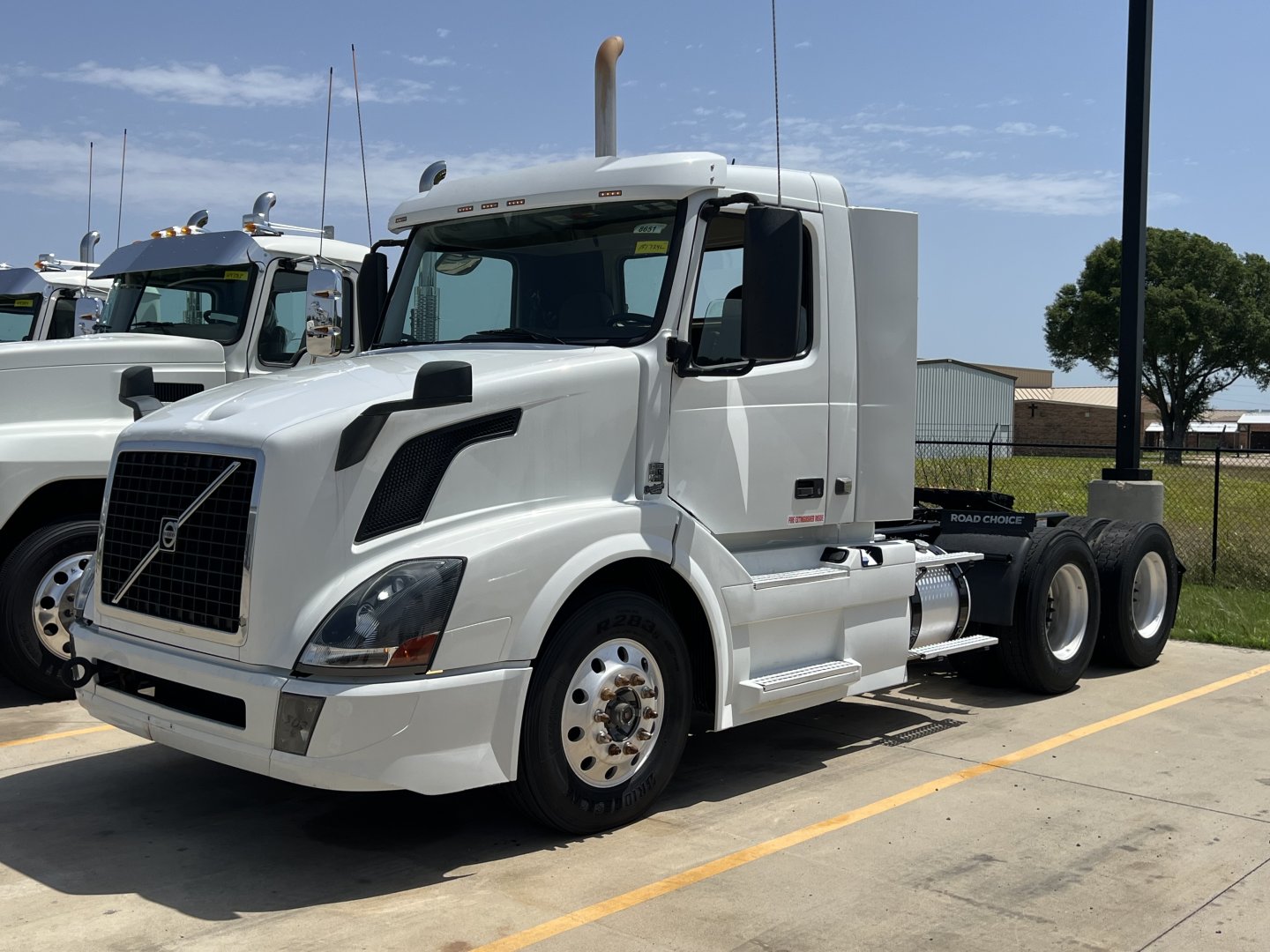 2018 Volvo VNL64T300