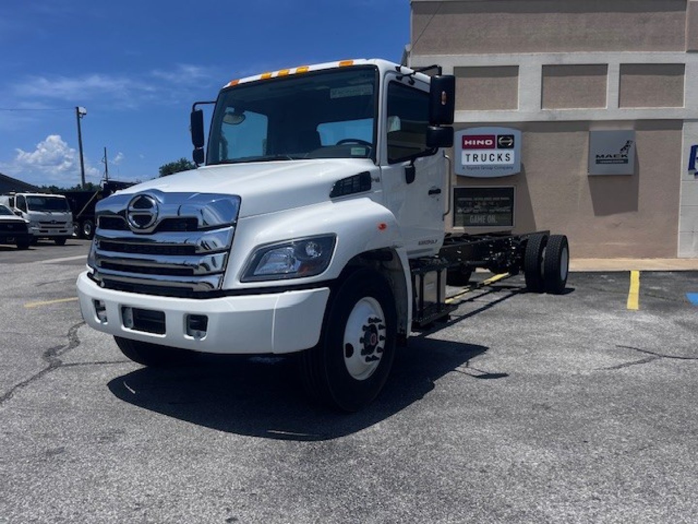 2026 Hino L7