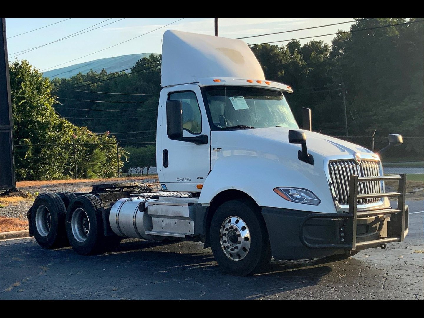 2019 INT LT625 6x4
