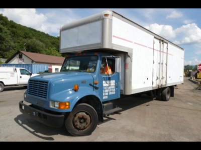 2002 International 4700