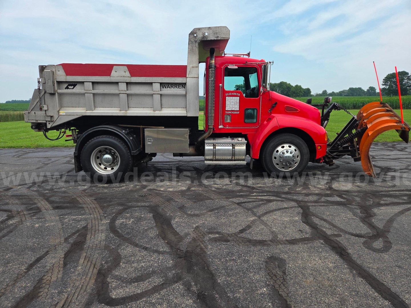2001 Kenworth T300