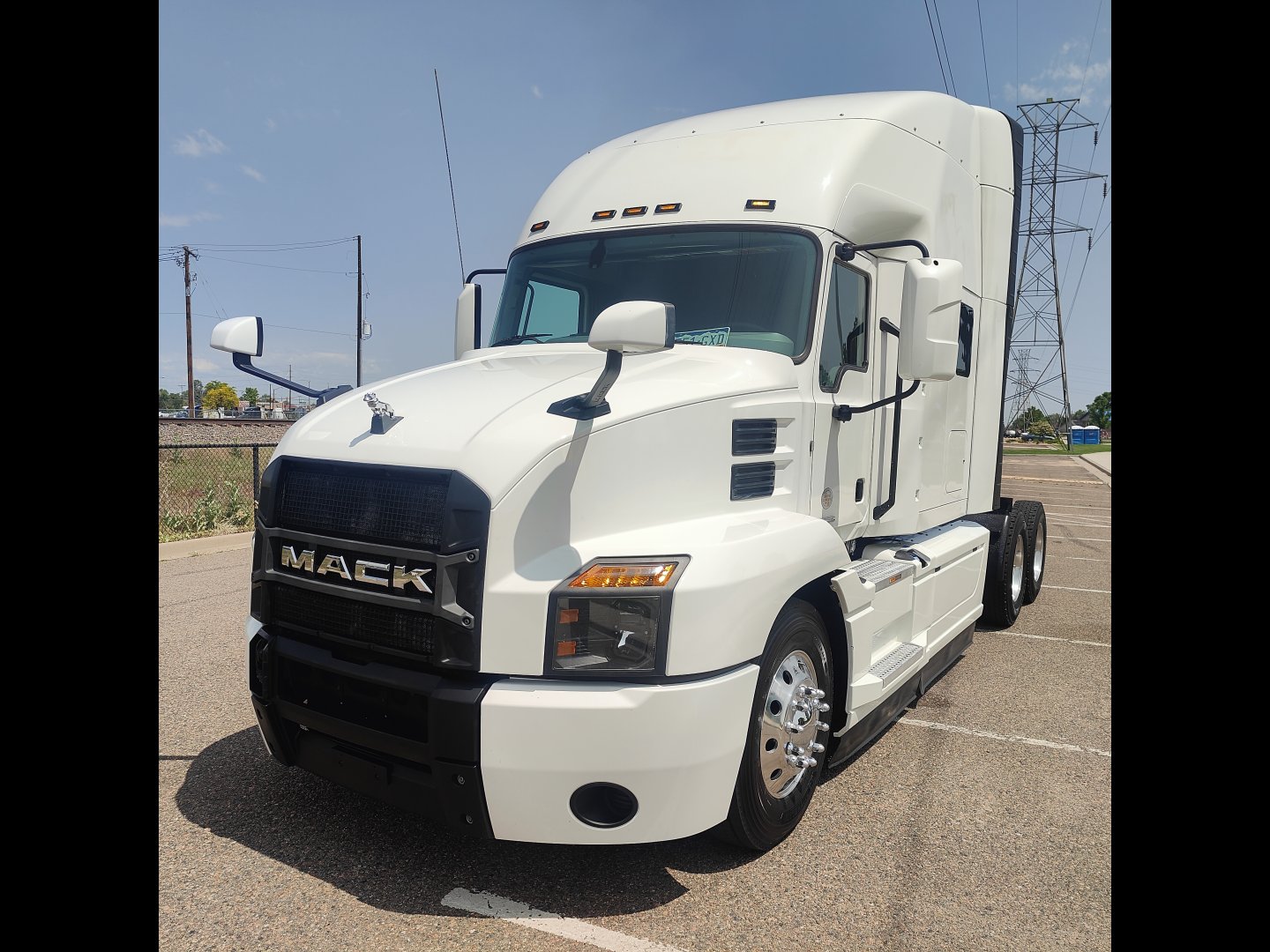 2019 Mack AN64T70