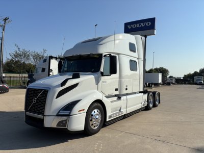 2023 Volvo VNL64T860